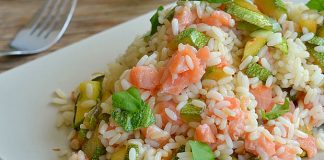 Riz au saumon et courgettes léger