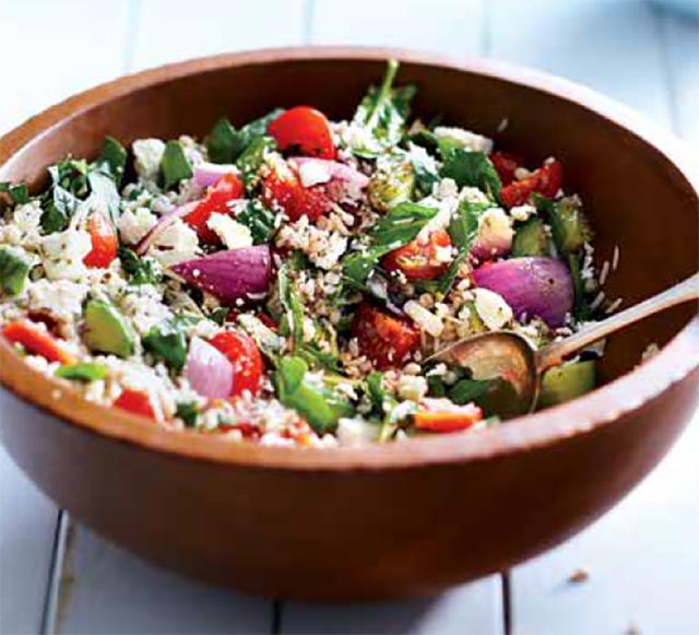 Salade d’orge et de riz à la méditerranéenne