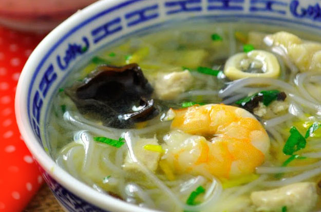 Soupe chinoise au poulet et crevettes au Thermomix