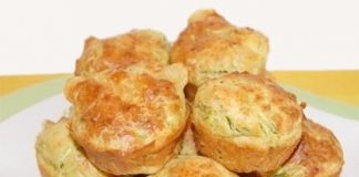 Muffins à l'aubergine et au fromage