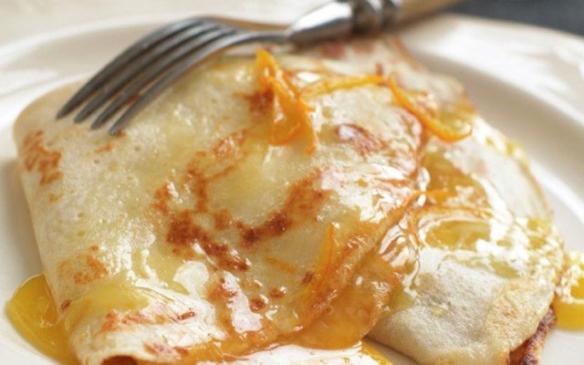 Crêpes Suzette au Thermomix - Recette Thermomix - Plat et Recette