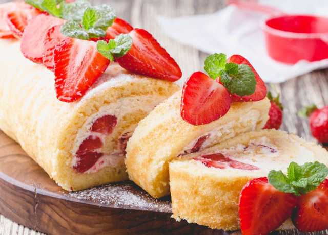 gâteau roulé léger aux fraises G%C3%A2teau-roul%C3%A9-l%C3%A9ger-aux-fraises-WW