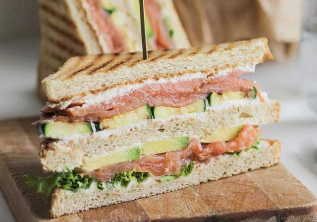 Club Sandwich au Saumon Fumé