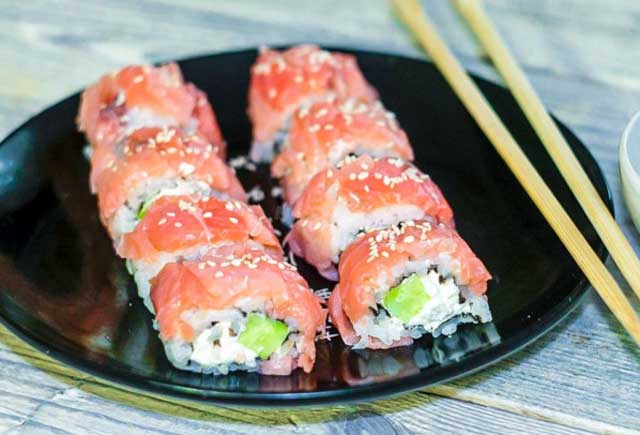 Sushi californien au saumon ww