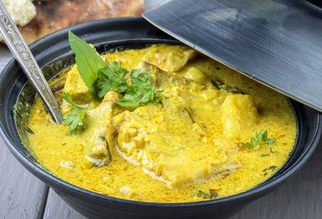 Curry de Poisson Blanc au Lait de Coco