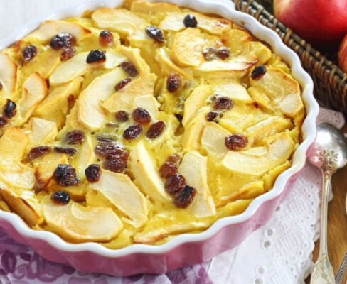 Clafoutis aux Pommes et Raisins Secs