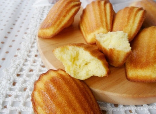 madeleines au miel et fleur d'oranger