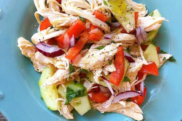 Salade de poulet aux légumes