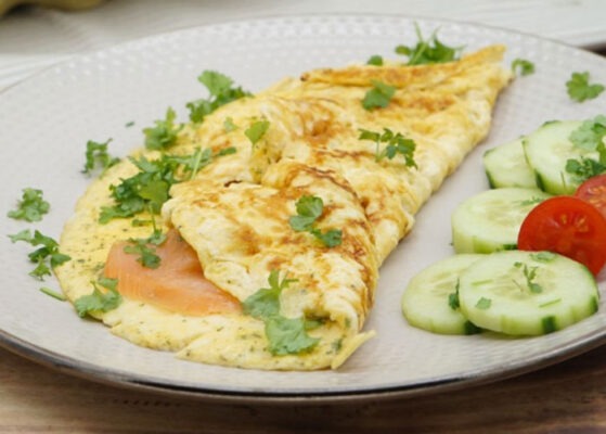 Omelette au Saumon Fumé et Aneth Omelette au saumon fumé et aneth
